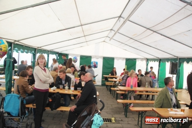 Zdjęcie w galerii na portalu naszraciborz.pl: Wojnowicka majówka - fotorelacja z 2. dnia wiadomości z regionu