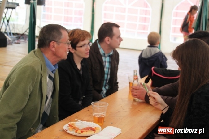 Zdjęcie w galerii na portalu naszraciborz.pl: Wojnowicka majówka - fotorelacja z 2. dnia wiadomości z regionu