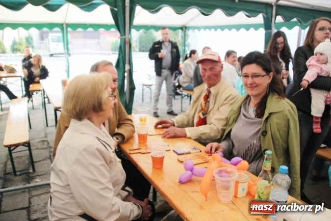 Zdjęcie w galerii na portalu naszraciborz.pl: Wojnowicka majówka - fotorelacja z 2. dnia wiadomości z regionu
