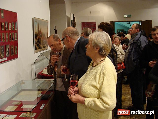 Zdjęcie w galerii na portalu naszraciborz.pl: Nowa wystawa: Życie religijne Raciborza wiadomości z regionu