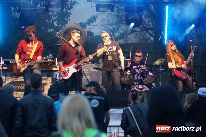 Zdjęcie w galerii na portalu naszraciborz.pl: Mocne uderzenie drugiego dnia majówki w Nędzy wiadomości z regionu