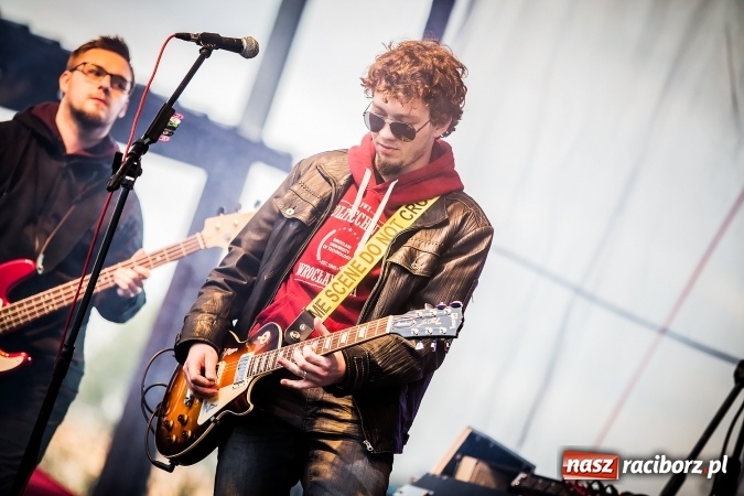 Zdjęcie w galerii na portalu naszraciborz.pl: Mocne uderzenie drugiego dnia majówki w Nędzy wiadomości z regionu