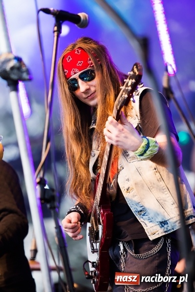 Zdjęcie w galerii na portalu naszraciborz.pl: Mocne uderzenie drugiego dnia majówki w Nędzy wiadomości z regionu