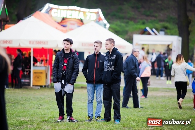 Zdjęcie w galerii na portalu naszraciborz.pl: Mocne uderzenie drugiego dnia majówki w Nędzy wiadomości z regionu