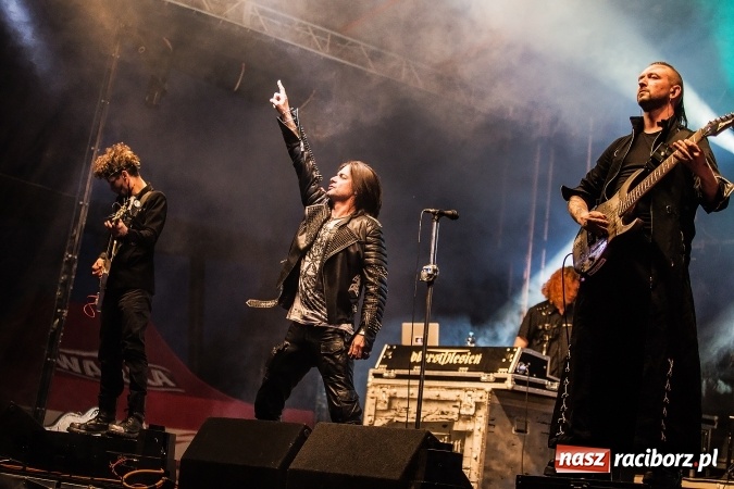 Zdjęcie w galerii na portalu naszraciborz.pl: Mocne uderzenie drugiego dnia majówki w Nędzy wiadomości z regionu