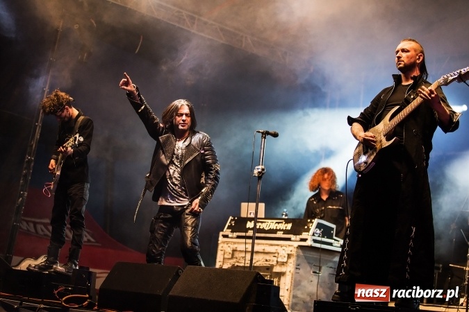 Zdjęcie w galerii na portalu naszraciborz.pl: Mocne uderzenie drugiego dnia majówki w Nędzy wiadomości z regionu