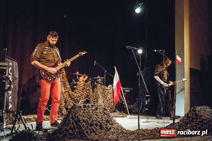 Zdjęcie w galerii na portalu naszraciborz.pl: Koncert w Strzesze -  The Messis oraz FORTECA  wiadomości z regionu