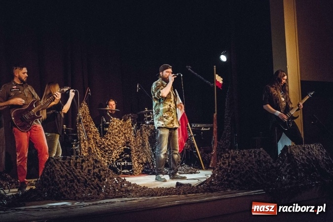 Zdjęcie w galerii na portalu naszraciborz.pl: Koncert w Strzesze -  The Messis oraz FORTECA  wiadomości z regionu