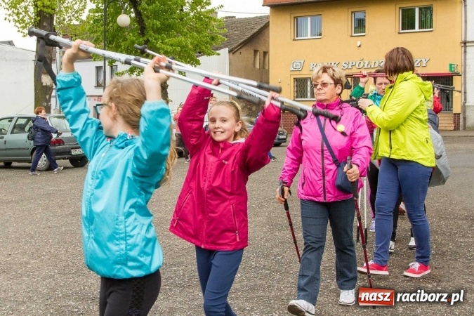 Zdjęcie w galerii na portalu naszraciborz.pl: Krzanowicka maj&oacute;wka na sportowo wiadomości z regionu