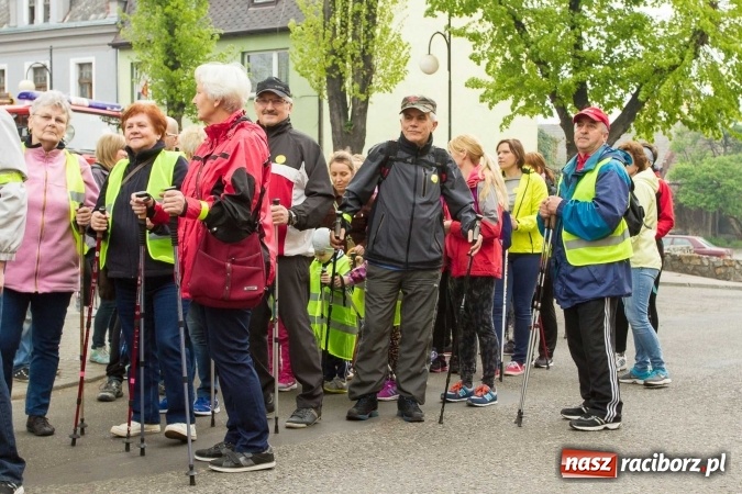 Zdjęcie w galerii na portalu naszraciborz.pl: Krzanowicka maj&oacute;wka na sportowo wiadomości z regionu