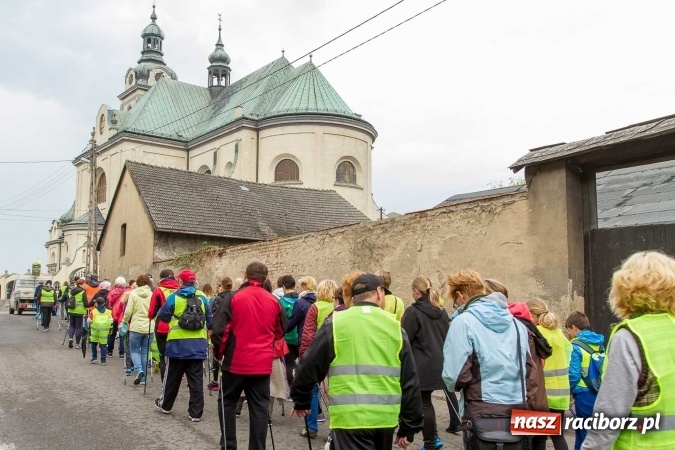 Zdjęcie w galerii na portalu naszraciborz.pl: Krzanowicka maj&oacute;wka na sportowo wiadomości z regionu