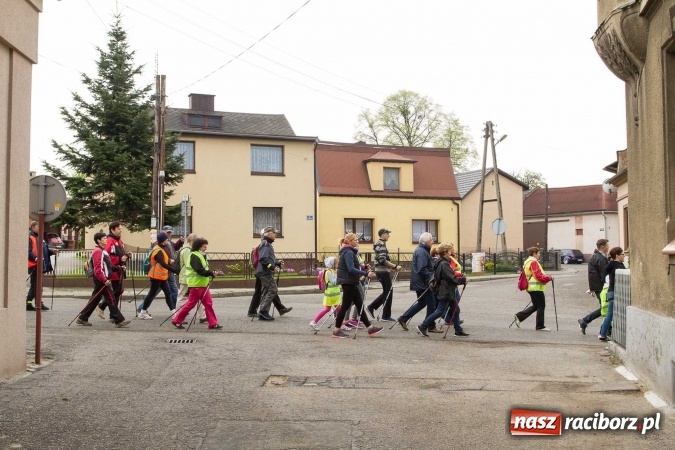 Zdjęcie w galerii na portalu naszraciborz.pl: Krzanowicka maj&oacute;wka na sportowo wiadomości z regionu