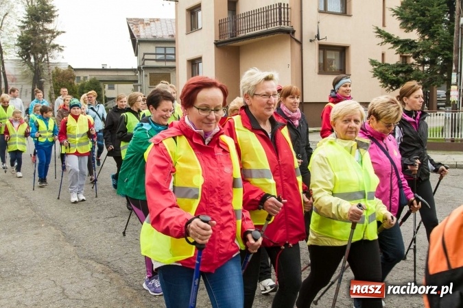 Zdjęcie w galerii na portalu naszraciborz.pl: Krzanowicka maj&oacute;wka na sportowo wiadomości z regionu