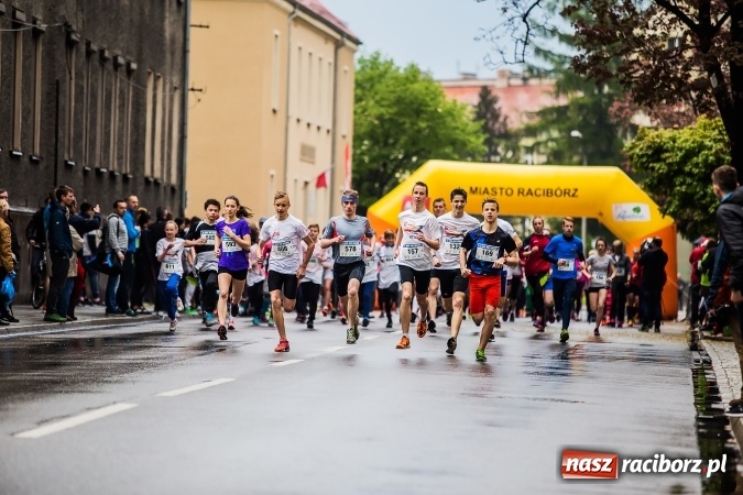 Zdjęcie w galerii na portalu naszraciborz.pl: IX Raciborski Bieg Bez Granic - FOTOREPORTAŻ wiadomości z regionu