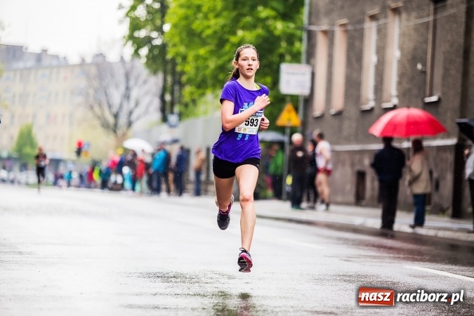 Zdjęcie w galerii na portalu naszraciborz.pl: IX Raciborski Bieg Bez Granic - FOTOREPORTAŻ wiadomości z regionu