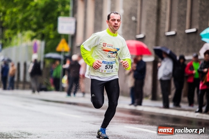 Zdjęcie w galerii na portalu naszraciborz.pl: IX Raciborski Bieg Bez Granic - FOTOREPORTAŻ wiadomości z regionu