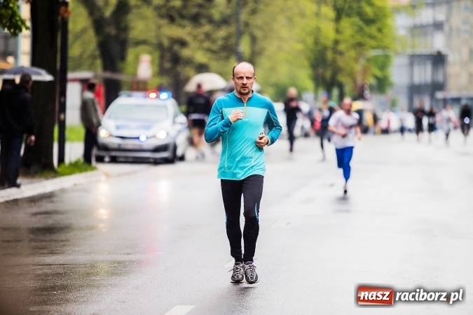 Zdjęcie w galerii na portalu naszraciborz.pl: IX Raciborski Bieg Bez Granic - FOTOREPORTAŻ wiadomości z regionu
