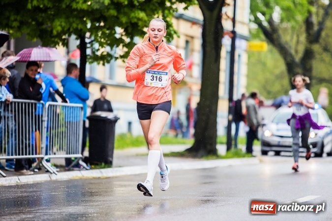 Zdjęcie w galerii na portalu naszraciborz.pl: IX Raciborski Bieg Bez Granic - FOTOREPORTAŻ wiadomości z regionu