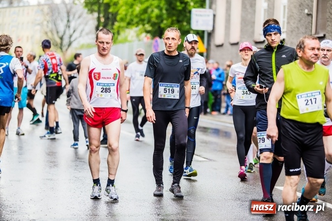 Zdjęcie w galerii na portalu naszraciborz.pl: IX Raciborski Bieg Bez Granic - FOTOREPORTAŻ wiadomości z regionu