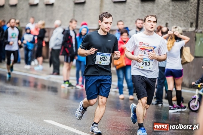 Zdjęcie w galerii na portalu naszraciborz.pl: IX Raciborski Bieg Bez Granic - FOTOREPORTAŻ wiadomości z regionu