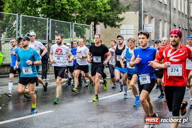 Zdjęcie w galerii na portalu naszraciborz.pl: IX Raciborski Bieg Bez Granic - FOTOREPORTAŻ wiadomości z regionu