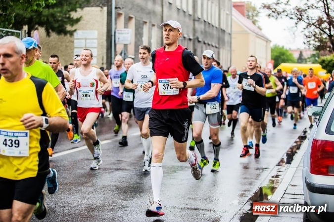 Zdjęcie w galerii na portalu naszraciborz.pl: IX Raciborski Bieg Bez Granic - FOTOREPORTAŻ wiadomości z regionu