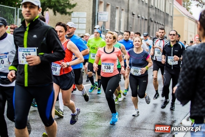 Zdjęcie w galerii na portalu naszraciborz.pl: IX Raciborski Bieg Bez Granic - FOTOREPORTAŻ wiadomości z regionu