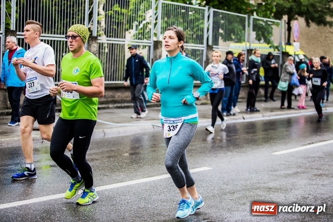 Zdjęcie w galerii na portalu naszraciborz.pl: IX Raciborski Bieg Bez Granic - FOTOREPORTAŻ wiadomości z regionu