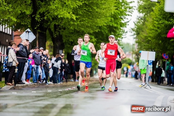 Zdjęcie w galerii na portalu naszraciborz.pl: IX Raciborski Bieg Bez Granic - FOTOREPORTAŻ wiadomości z regionu