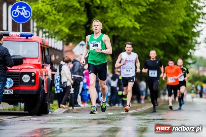 Zdjęcie w galerii na portalu naszraciborz.pl: IX Raciborski Bieg Bez Granic - FOTOREPORTAŻ wiadomości z regionu