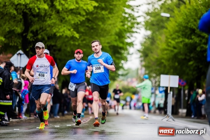 Zdjęcie w galerii na portalu naszraciborz.pl: IX Raciborski Bieg Bez Granic - FOTOREPORTAŻ wiadomości z regionu