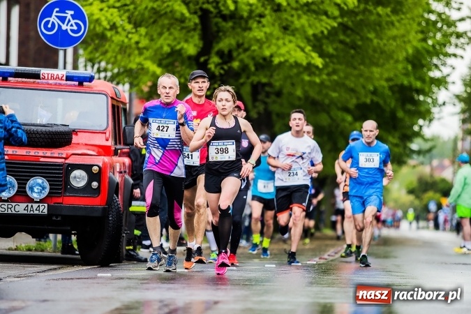 Zdjęcie w galerii na portalu naszraciborz.pl: IX Raciborski Bieg Bez Granic - FOTOREPORTAŻ wiadomości z regionu