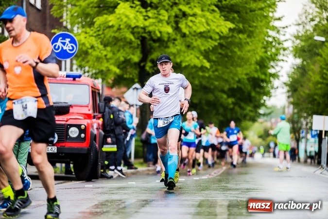 Zdjęcie w galerii na portalu naszraciborz.pl: IX Raciborski Bieg Bez Granic - FOTOREPORTAŻ wiadomości z regionu