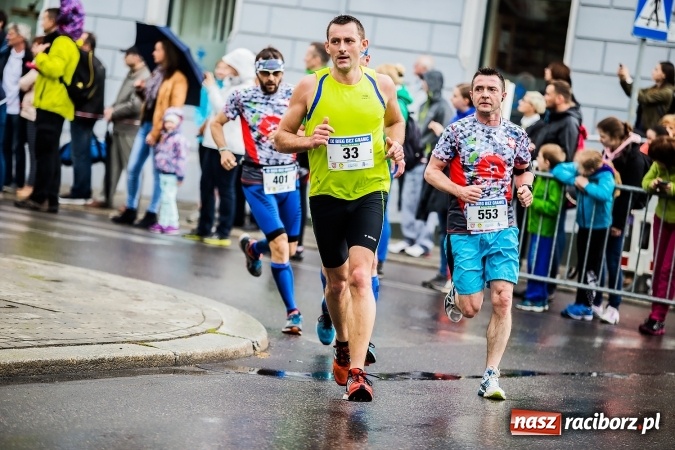 Zdjęcie w galerii na portalu naszraciborz.pl: IX Raciborski Bieg Bez Granic - FOTOREPORTAŻ wiadomości z regionu