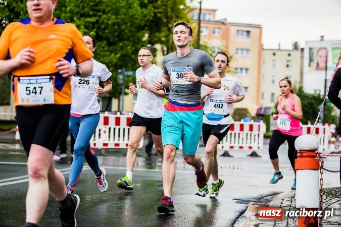 Zdjęcie w galerii na portalu naszraciborz.pl: IX Raciborski Bieg Bez Granic - FOTOREPORTAŻ wiadomości z regionu