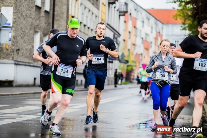 Zdjęcie w galerii na portalu naszraciborz.pl: IX Raciborski Bieg Bez Granic - FOTOREPORTAŻ wiadomości z regionu