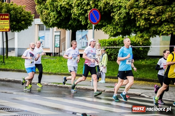 Zdjęcie w galerii na portalu naszraciborz.pl: IX Raciborski Bieg Bez Granic - FOTOREPORTAŻ wiadomości z regionu