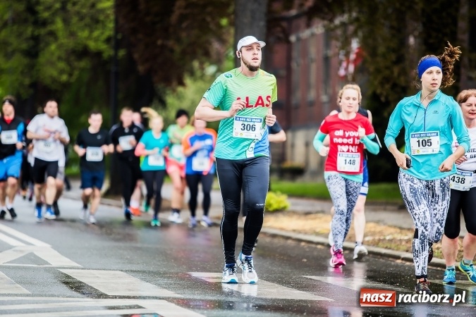 Zdjęcie w galerii na portalu naszraciborz.pl: IX Raciborski Bieg Bez Granic - FOTOREPORTAŻ wiadomości z regionu