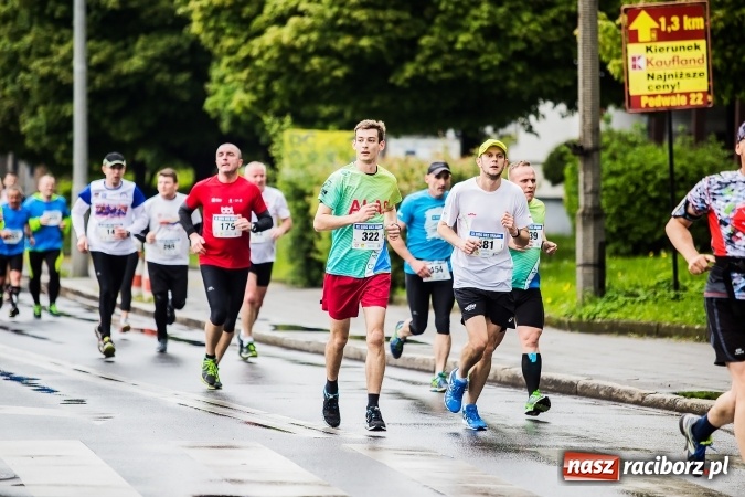 Zdjęcie w galerii na portalu naszraciborz.pl: IX Raciborski Bieg Bez Granic - FOTOREPORTAŻ wiadomości z regionu