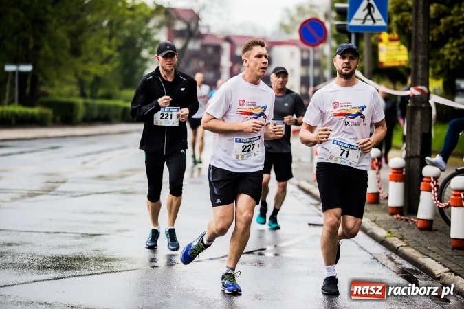 Zdjęcie w galerii na portalu naszraciborz.pl: IX Raciborski Bieg Bez Granic - FOTOREPORTAŻ wiadomości z regionu