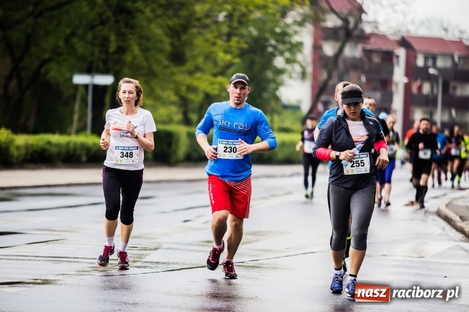 Zdjęcie w galerii na portalu naszraciborz.pl: IX Raciborski Bieg Bez Granic - FOTOREPORTAŻ wiadomości z regionu