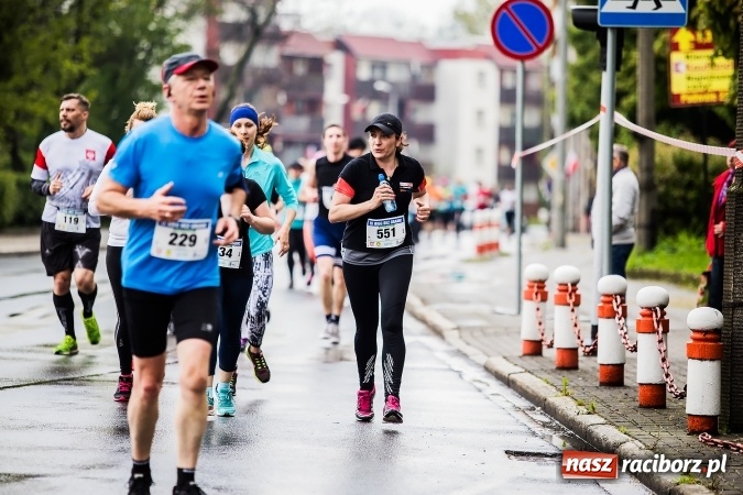 Zdjęcie w galerii na portalu naszraciborz.pl: IX Raciborski Bieg Bez Granic - FOTOREPORTAŻ wiadomości z regionu
