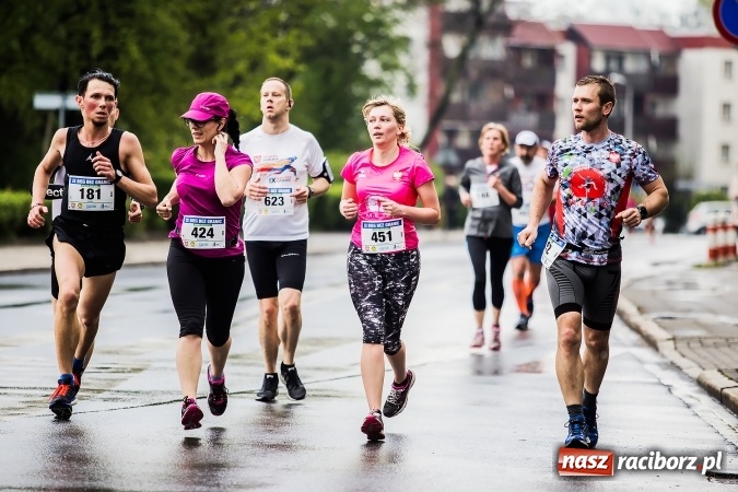 Zdjęcie w galerii na portalu naszraciborz.pl: IX Raciborski Bieg Bez Granic - FOTOREPORTAŻ wiadomości z regionu