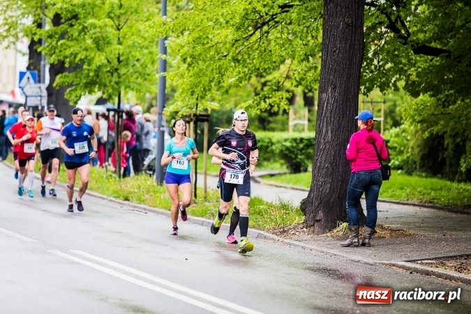 Zdjęcie w galerii na portalu naszraciborz.pl: IX Raciborski Bieg Bez Granic - FOTOREPORTAŻ wiadomości z regionu