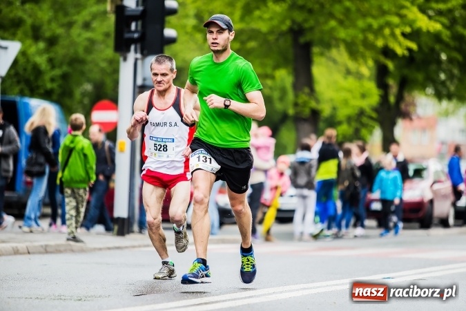 Zdjęcie w galerii na portalu naszraciborz.pl: IX Raciborski Bieg Bez Granic - FOTOREPORTAŻ wiadomości z regionu