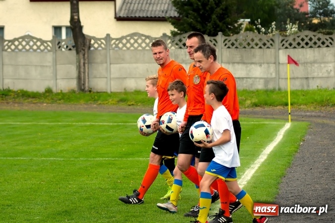 Zdjęcie w galerii na portalu naszraciborz.pl: Gole, kartki i kontuzja, czyli derby gminy Krzyżanowice wiadomości z regionu