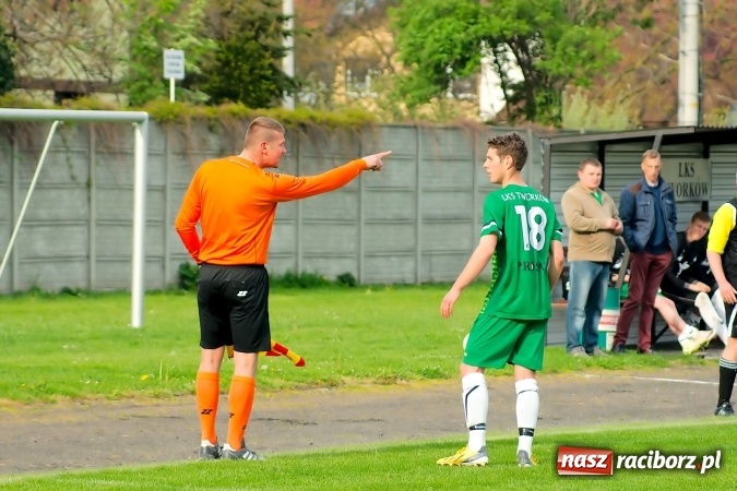 Zdjęcie w galerii na portalu naszraciborz.pl: Gole, kartki i kontuzja, czyli derby gminy Krzyżanowice wiadomości z regionu