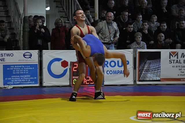 Zdjęcie w galerii na portalu naszraciborz.pl: Dramatyczny mecz MKZ Unia Racibórz wiadomości z regionu