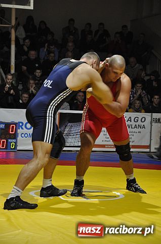 Zdjęcie w galerii na portalu naszraciborz.pl: Dramatyczny mecz MKZ Unia Racibórz wiadomości z regionu