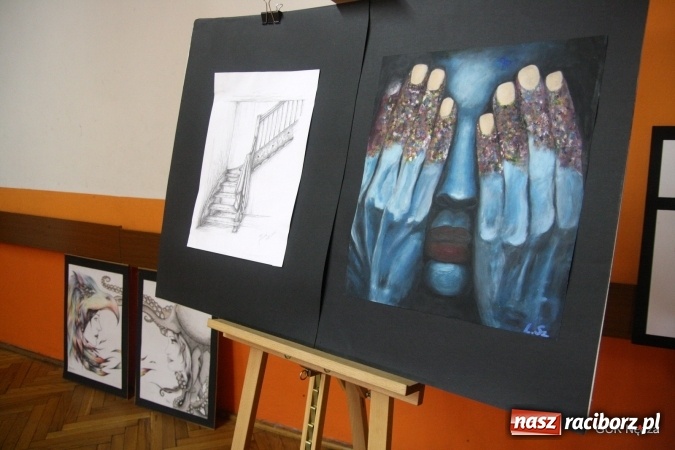 Zdjęcie w galerii na portalu naszraciborz.pl: Wystawa prosto z Kaszub w Gminnym Centrum Kultury w Nędzy wiadomości z regionu